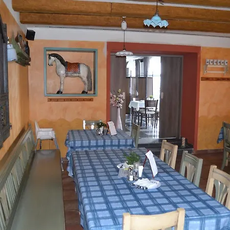A Restaurace U Konicka Maison d'hôtes 4*