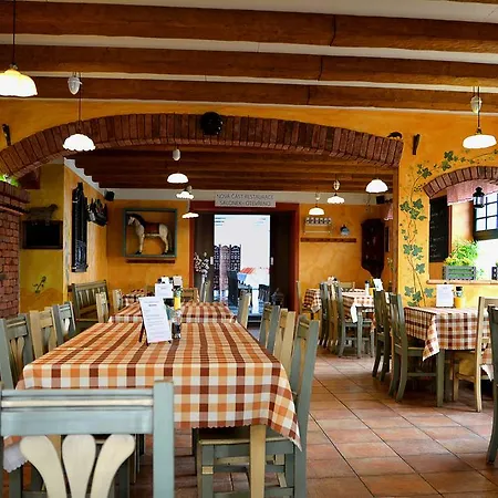 Penzion A Restaurace U Konicka