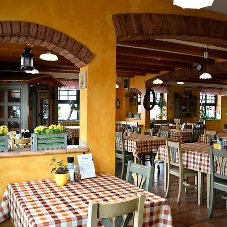 A Restaurace U Konicka Penzion